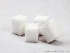 如何快速徹底清潔杯子里的茶漬？