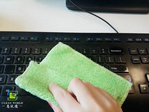 電腦鍵盤(pán)清洗